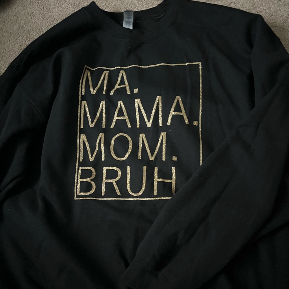 Mama crew neck